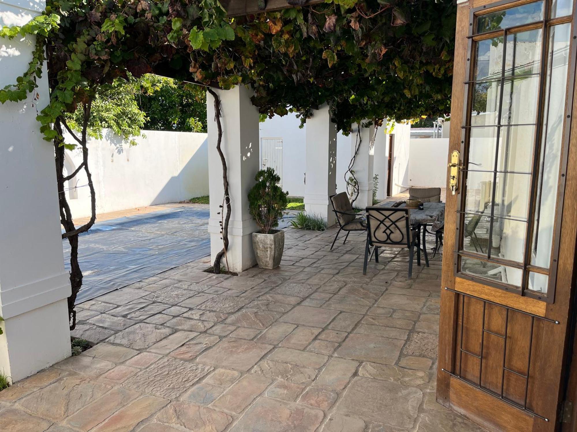 Toni'S Cottage Graaff-Reinet 外观 照片