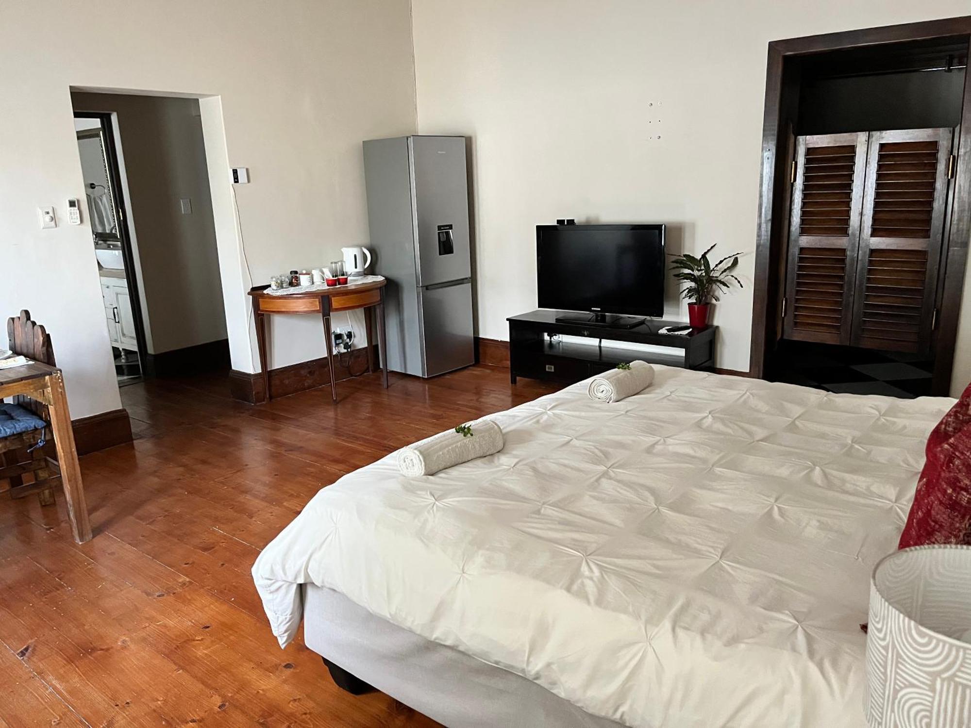 Toni'S Cottage Graaff-Reinet 外观 照片